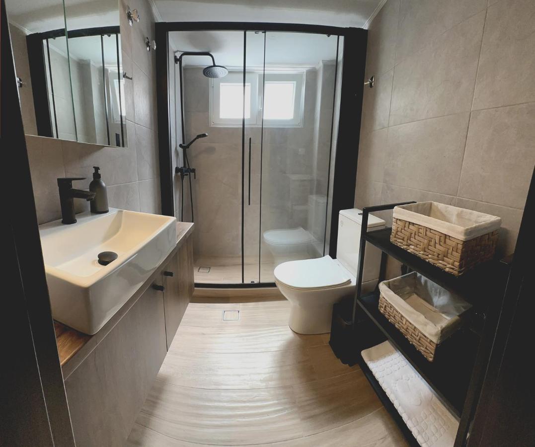 Comfy Den By Cozy Stories Apartment อเล็กซานโดรโพลิส ภายนอก รูปภาพ